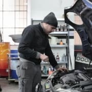 DIY: How To Check Your Engine Oil Level